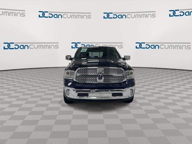 2017 RAM 1500 Laramie Crew Cab 4x4 64 Box 2017 RAM 1500 Laramie Crew Cab 4x4 64 Box