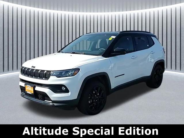 2023 Jeep Compass Altitude 4x4 2023 Jeep Compass Altitude 4x4