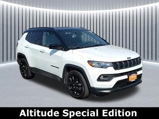 2023 Jeep Compass Altitude 4x4 2023 Jeep Compass Altitude 4x4