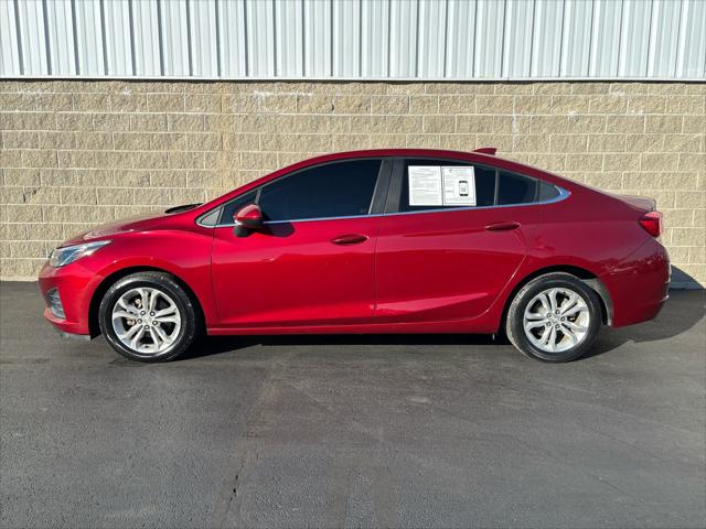 Used 2019 Chevrolet Cruze For Sale in Wilmington, OH