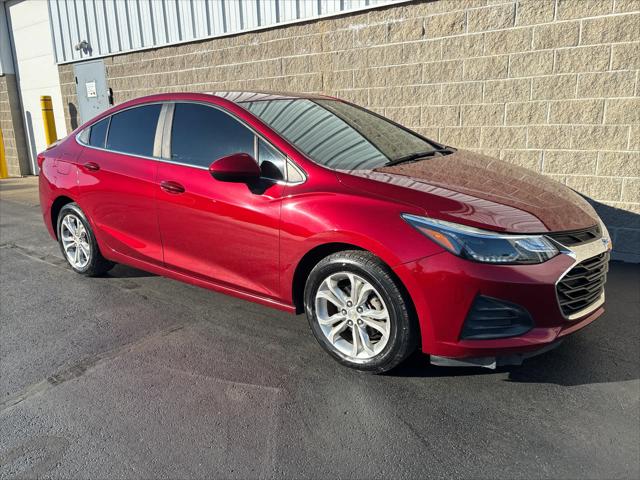 Used 2019 Chevrolet Cruze For Sale in Wilmington, OH