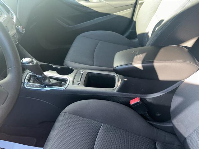 Used 2019 Chevrolet Cruze For Sale in Wilmington, OH