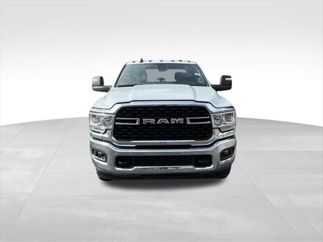 2024 RAM 3500 Big Horn Crew Cab 4x4 8 Box 2024 RAM 3500 Big Horn Crew Cab 4x4 8 Box