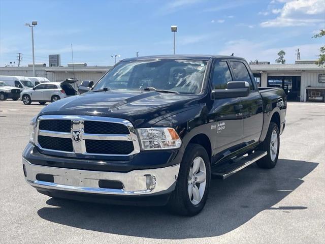 2024 RAM 1500 Classic Tradesman Crew Cab 4x4 57 Box