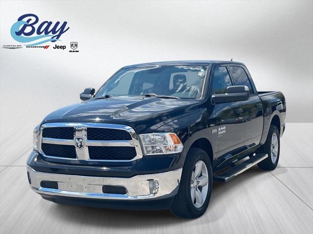 2024 RAM 1500 Classic Tradesman Crew Cab 4x4 57 Box 2024 RAM 1500 Classic Tradesman Crew Cab 4x4 57 Box