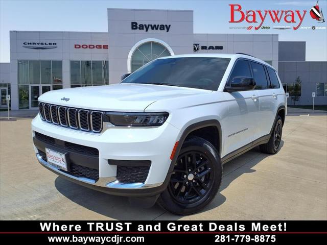 2023 Jeep Grand Cherokee L Laredo 4x2 2023 Jeep Grand Cherokee L Laredo 4x2