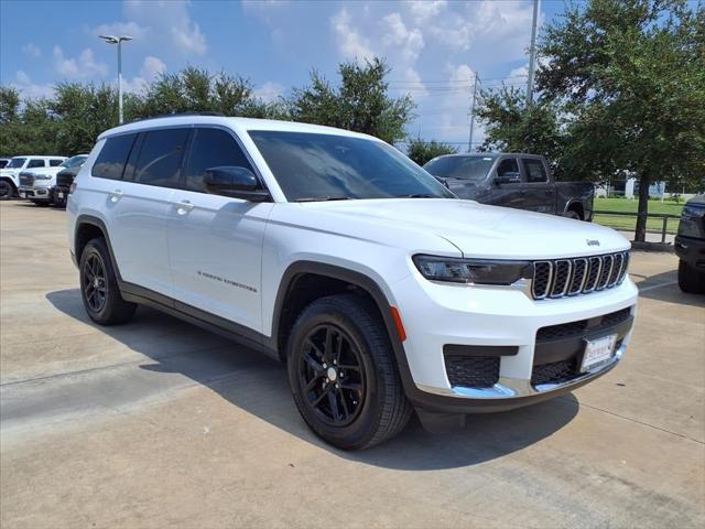 2023 Jeep Grand Cherokee L Laredo 4x2 2023 Jeep Grand Cherokee L Laredo 4x2