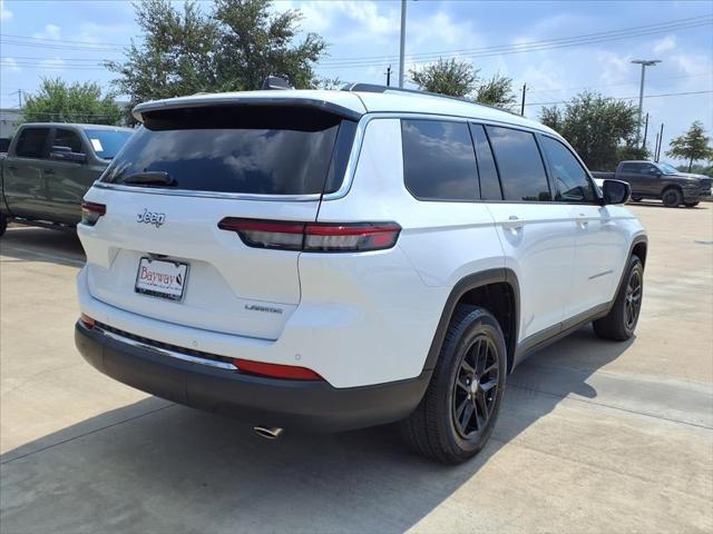 2023 Jeep Grand Cherokee L Laredo 4x2 2023 Jeep Grand Cherokee L Laredo 4x2