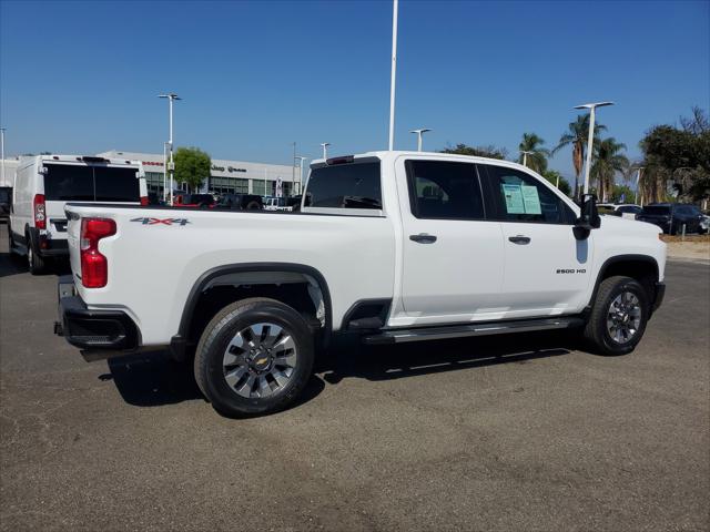 2022 Chevrolet Silverado 2500HD 4WD Crew Cab Standard Bed Custom