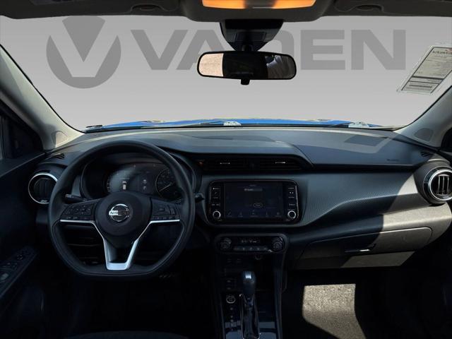 2021 Nissan Kicks SV Xtronic CVT 2021 Nissan Kicks SV Xtronic CVT