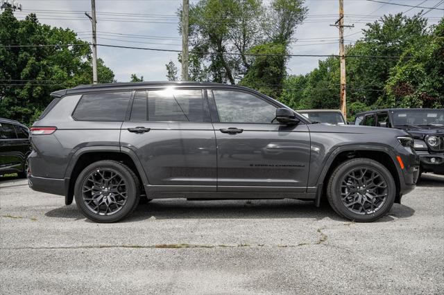 2025 Jeep Grand Cherokee GRAND CHEROKEE L SUMMIT RESERVE 4X4