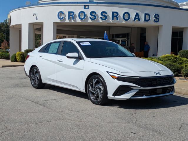 2024 Hyundai Elantra SEL 2024 Hyundai Elantra SEL