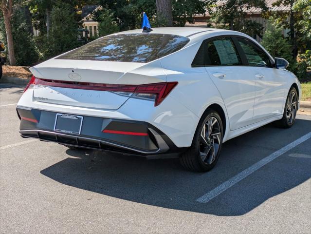 2024 Hyundai Elantra SEL 2024 Hyundai Elantra SEL