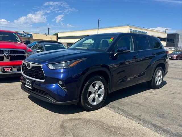 2023 Toyota Highlander LE 2023 Toyota Highlander LE