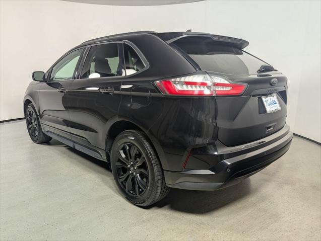 2022 Ford Edge SE