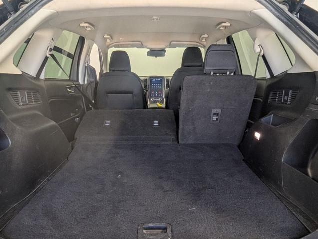 2022 Ford Edge SE