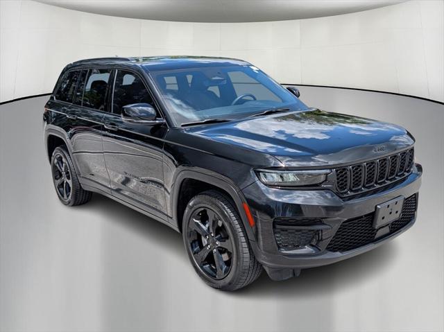 2023 Jeep Grand Cherokee Altitude 4x4
