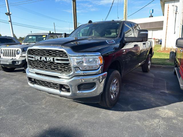 2024 RAM 2500 Tradesman Crew Cab 4x4 64 Box