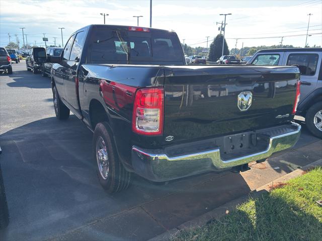 2024 RAM 2500 Tradesman Crew Cab 4x4 64 Box