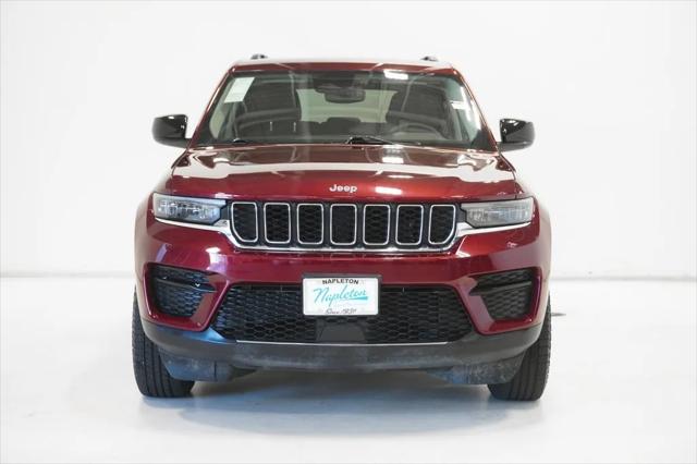 2024 Jeep Grand Cherokee Laredo 4x4
