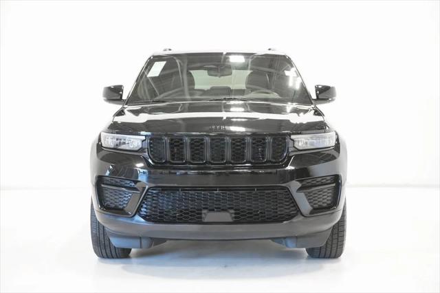 2024 Jeep Grand Cherokee Altitude 4x4 2024 Jeep Grand Cherokee Altitude 4x4