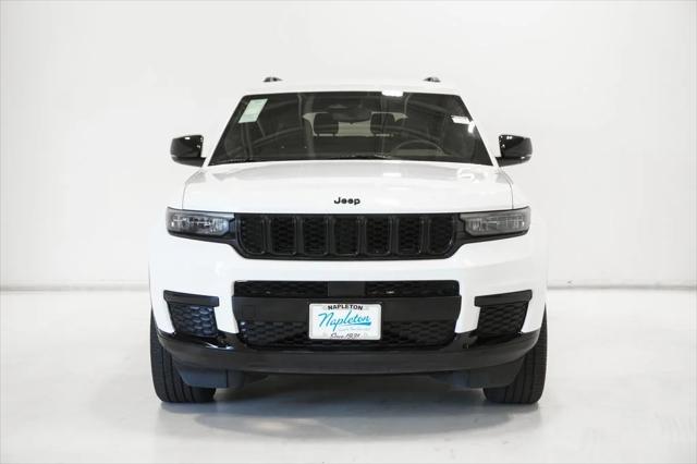 2023 Jeep Grand Cherokee L Altitude 4x4 2023 Jeep Grand Cherokee L Altitude 4x4