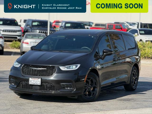 2022 Chrysler Pacifica Hybrid Limited