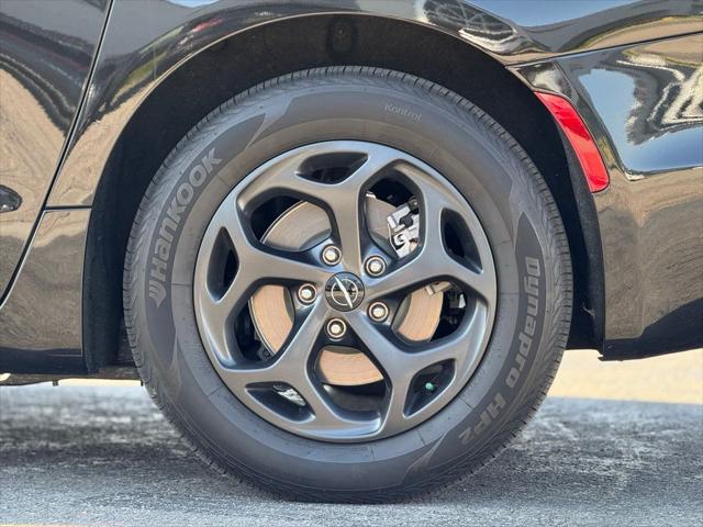 2022 Chrysler Pacifica Hybrid Limited