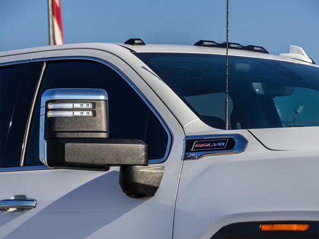 2022 GMC Sierra 2500HD 4WD Crew Cab Standard Bed Denali