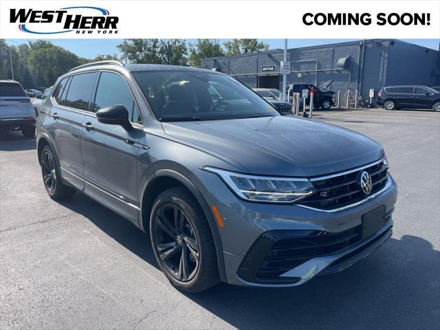 2024 Volkswagen Tiguan 2.0T SE R-Line Black