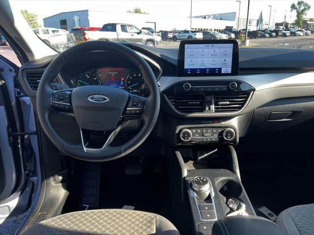 2022 Ford Escape SE Hybrid