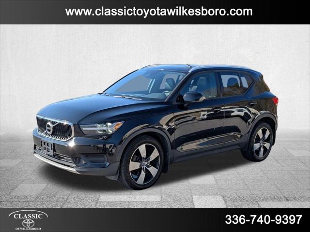 2019 Volvo XC40 T5 Momentum