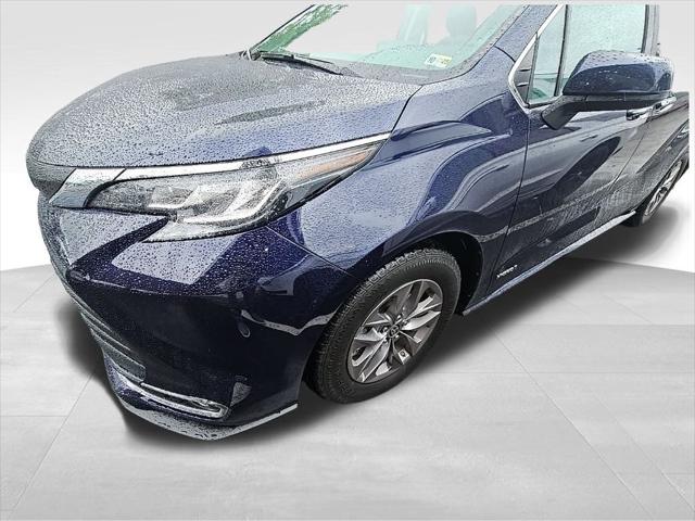 2021 Toyota Sienna XLE