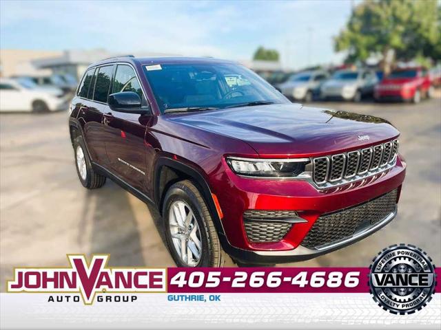 2025 Jeep Grand Cherokee GRAND CHEROKEE LAREDO X 4X4 2025 Jeep Grand Cherokee GRAND CHEROKEE LAREDO X 4X4