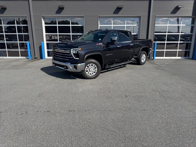 2024 Chevrolet Silverado 2500HD 4WD Crew Cab Standard Bed LTZ