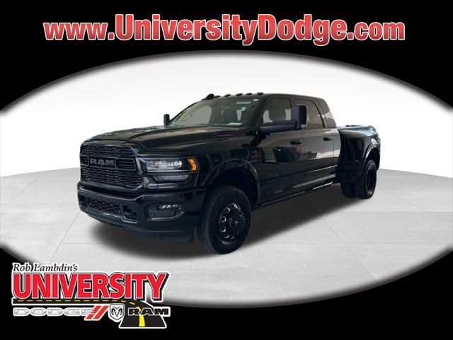 2022 RAM 3500 Limited Mega Cab 4x4 64 Box