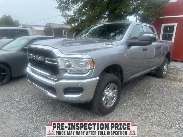 2024 RAM 3500 Tradesman Crew Cab 4x4 64 Box