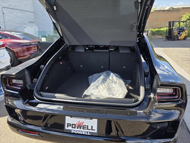2025 Dodge Charger Daytona Scat Pack AWD