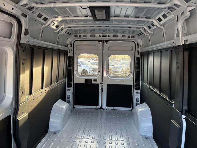 2026 Ram ProMaster 2500 Cargo Van Tradesman High Roof 159" WB w/Pass Seat
