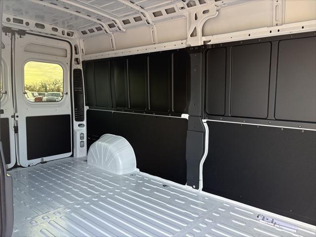 2026 Ram ProMaster 2500 Cargo Van Tradesman High Roof 159" WB w/Pass Seat