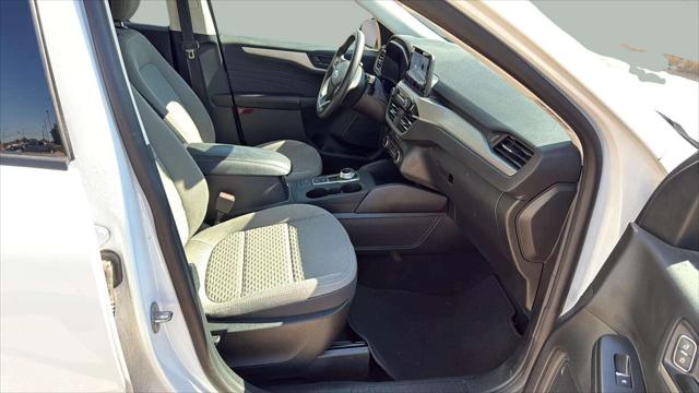 2022 Ford Escape SE Hybrid