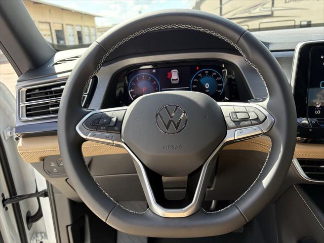 2026 Volkswagen Atlas Cross Sport SE with Technology