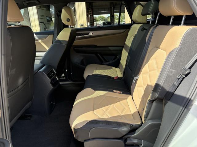 2026 Volkswagen Atlas Cross Sport SE with Technology