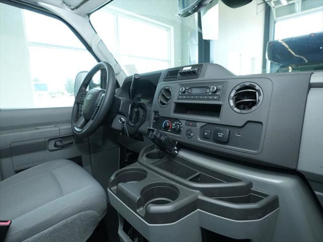 2026 Ford E-350 Cutaway Base