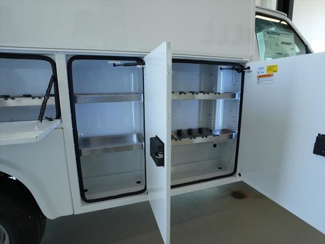 2026 Ford E-350 Cutaway Base