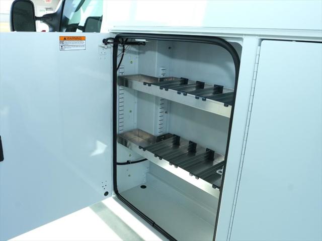 2026 Ford E-350 Cutaway Base