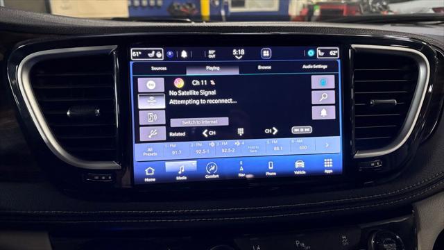 2023 Chrysler Pacifica Hybrid Limited