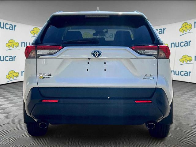 2021 Toyota RAV4 Hybrid XLE Premium