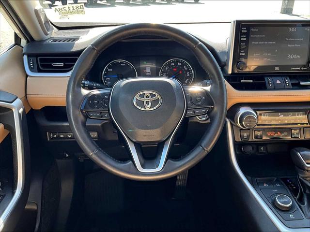 2021 Toyota RAV4 Hybrid XLE Premium