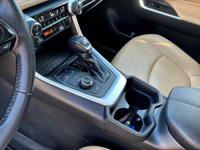 2021 Toyota RAV4 Hybrid XLE Premium